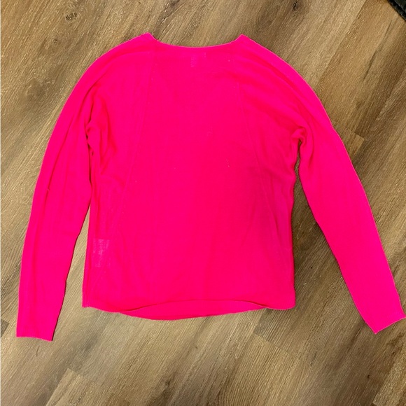 Lilly Pulitzer V Neck Pink Sweater - Picture 5 of 5